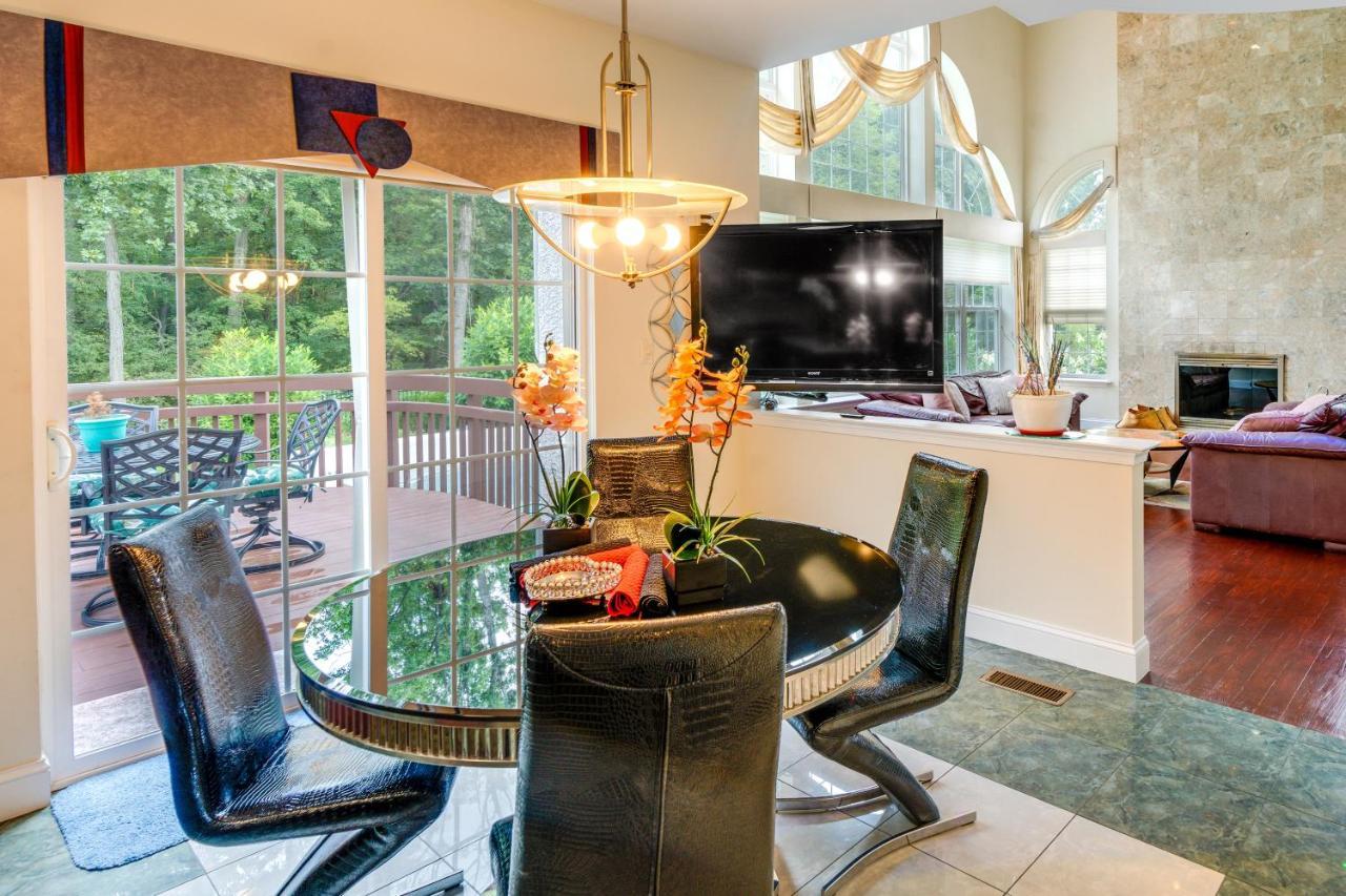 Centrally Located Family Home With Pool Harleysville Exterior photo
